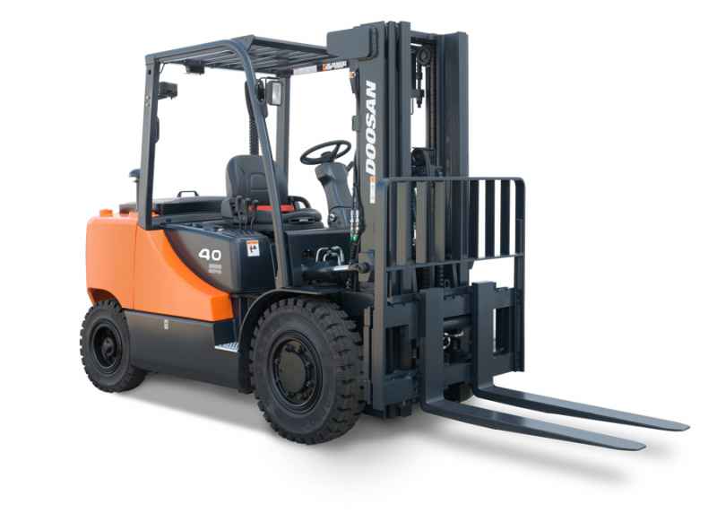 Дизельный погрузчик Doosan D50C-7