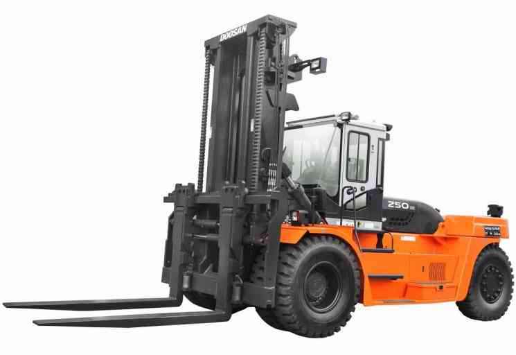 Дизельный погрузчик Doosan DV250S-7