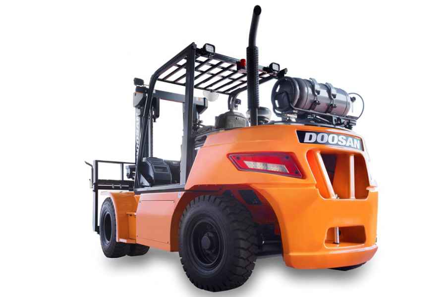 Газбензиновый погрузчик Doosan G70S-7