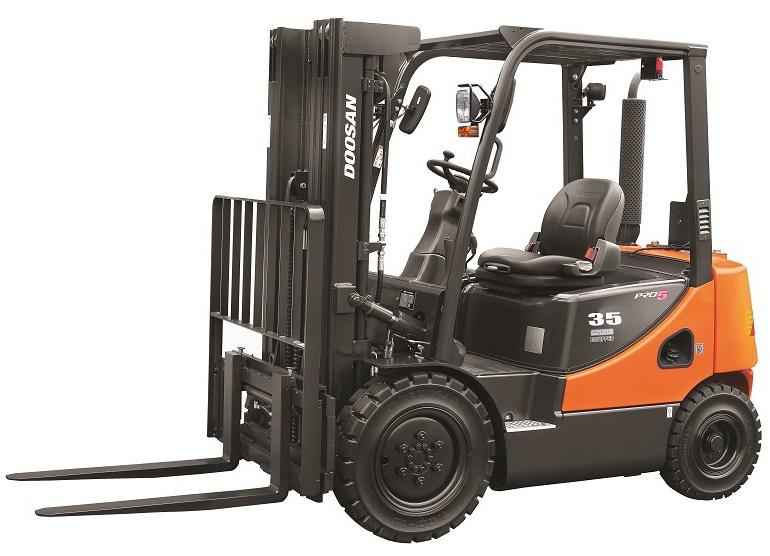 Дизельный погрузчик Doosan D35S-5