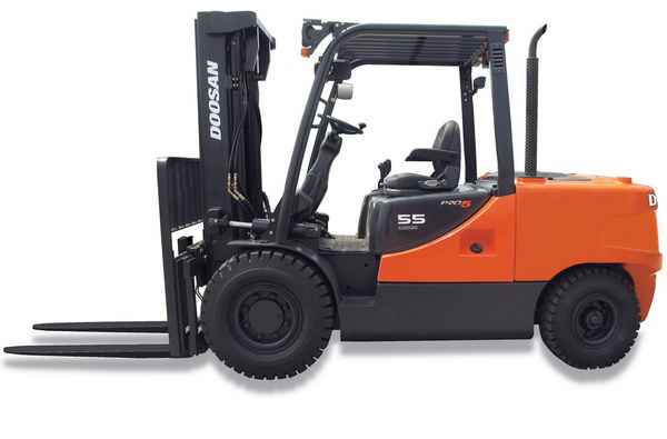 Дизельный погрузчик Doosan D55S-5