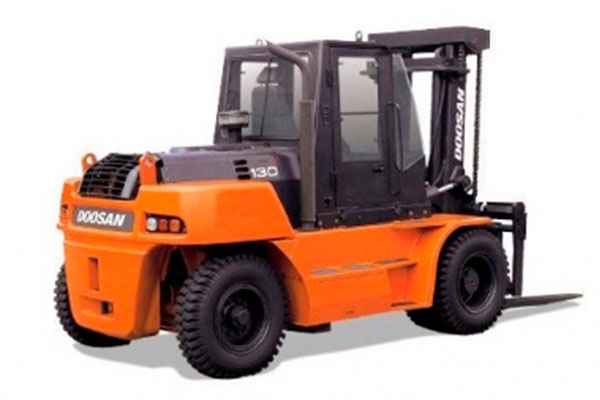 Дизельный погрузчик Doosan D130S-5